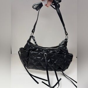 Chic Black Quilted Shoulder Bag